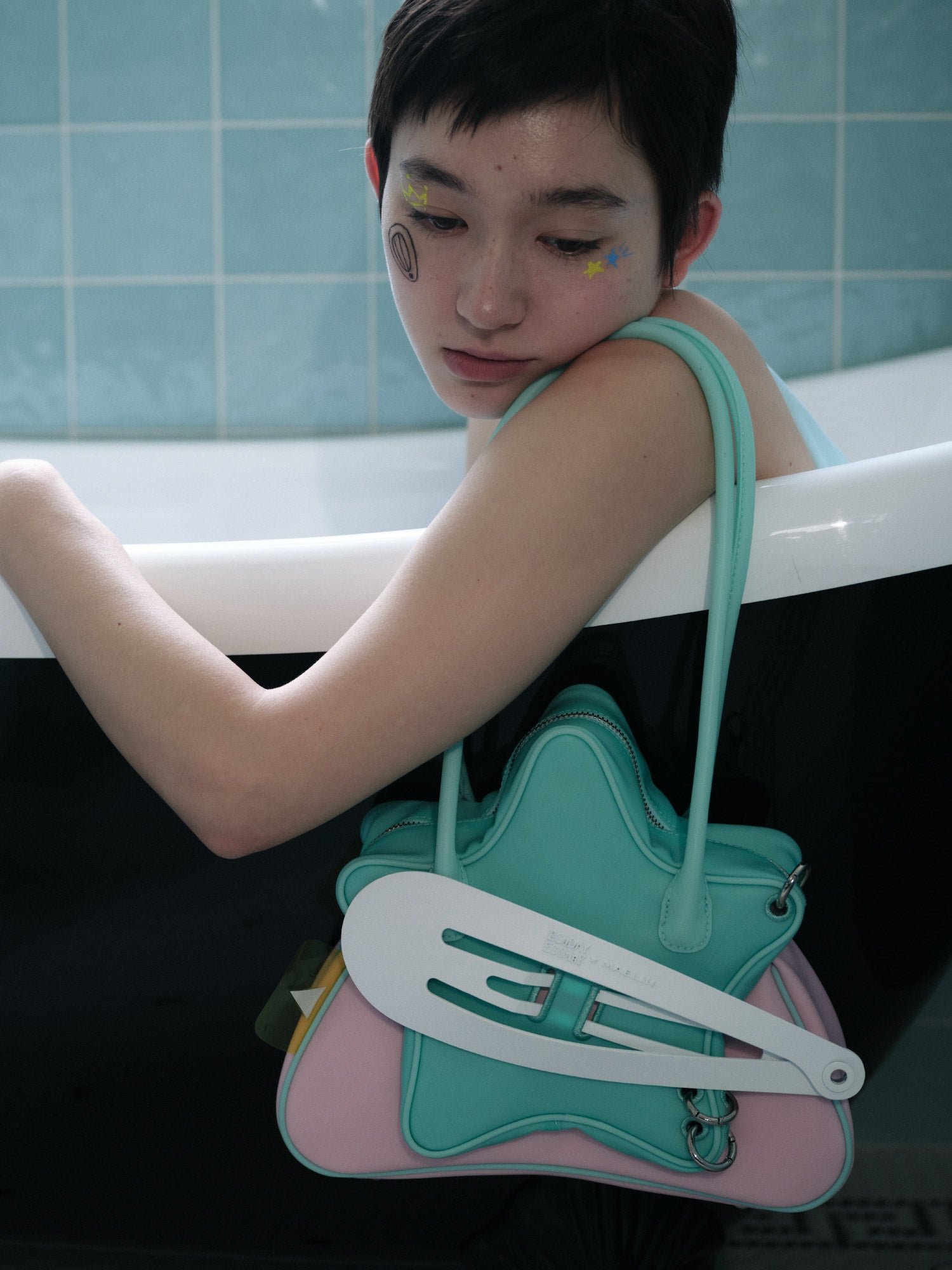 Matte Star-Shaped Shoulder Bag