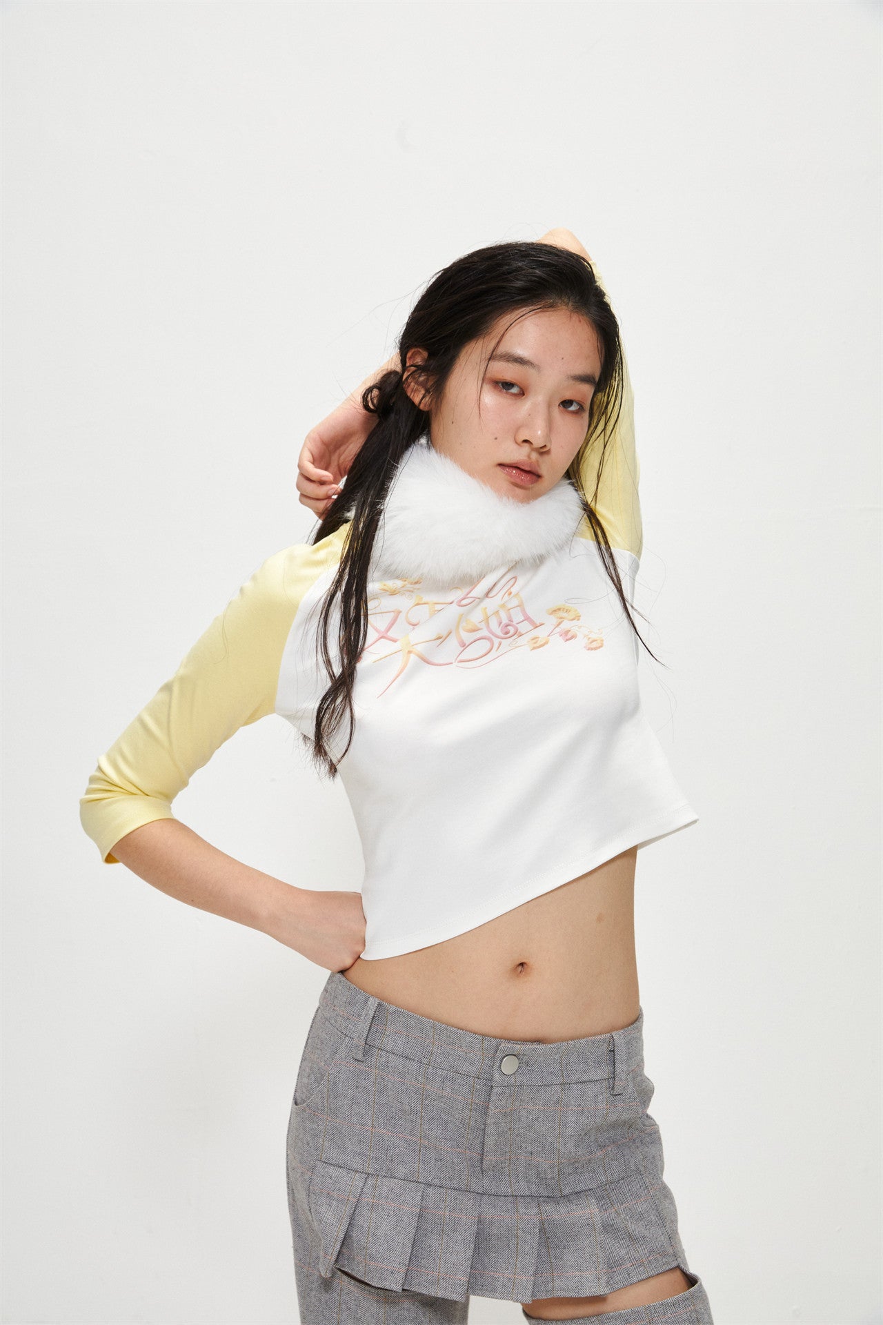 Cotton Graphic Cropped Raglan Top