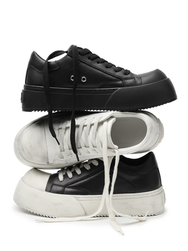 Distressed Leather Low Sneakers