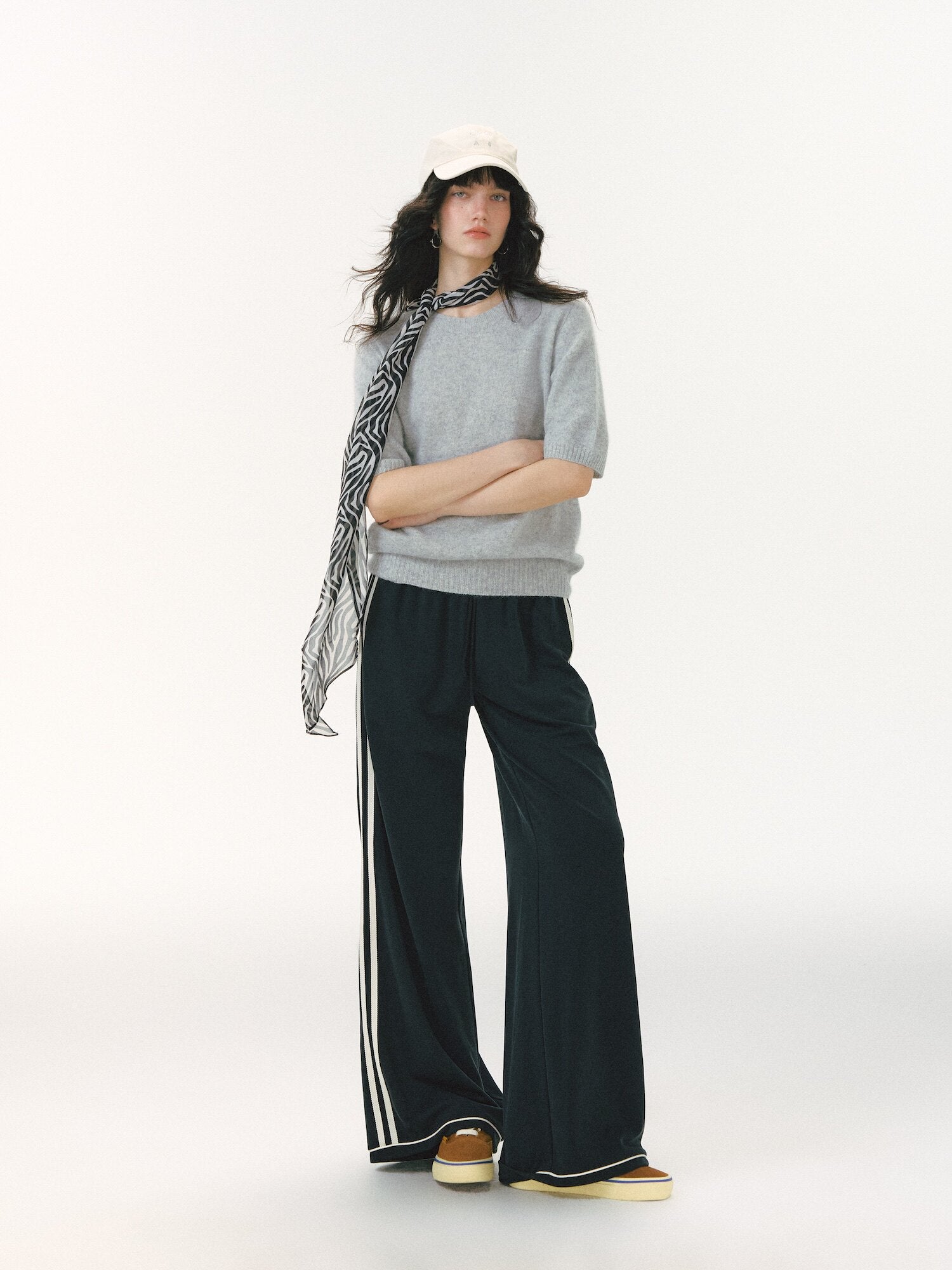 Contrast Stripe Wide-Leg Pants