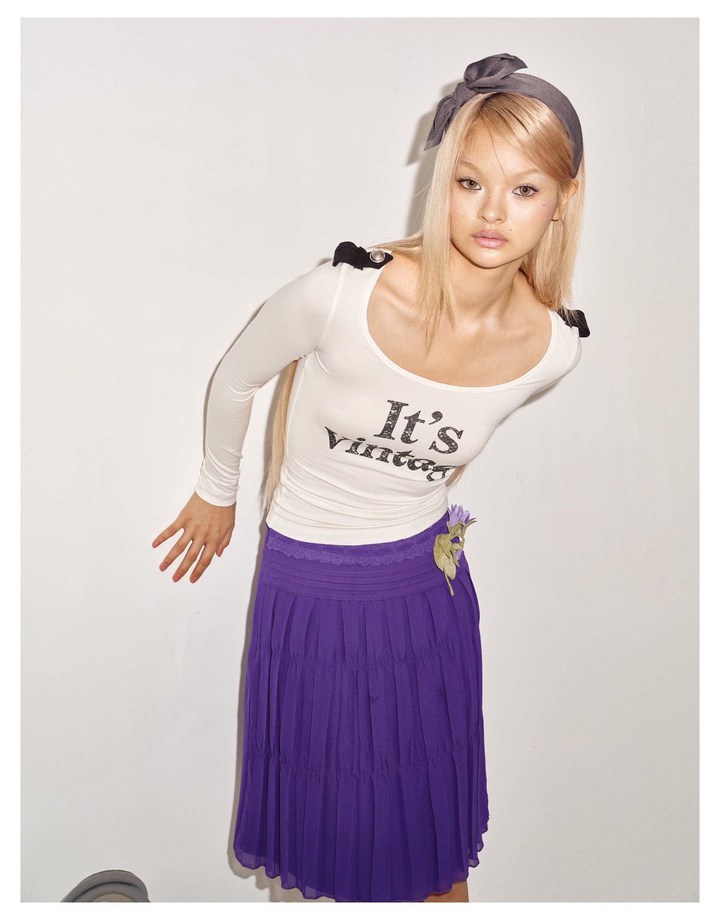Floral Scoop-Neck Fitted T-Shirt