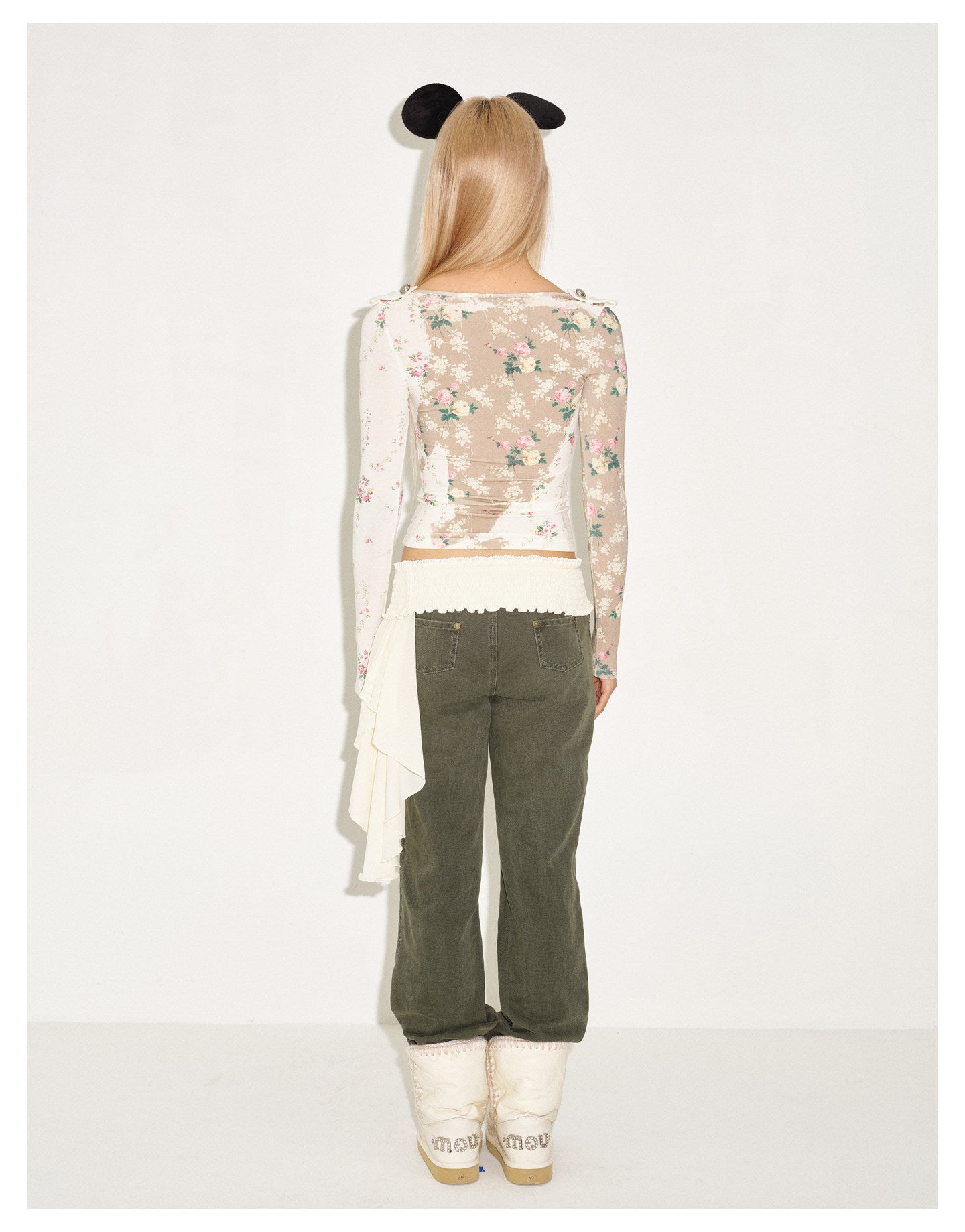 Floral Scoop-Neck Fitted T-Shirt