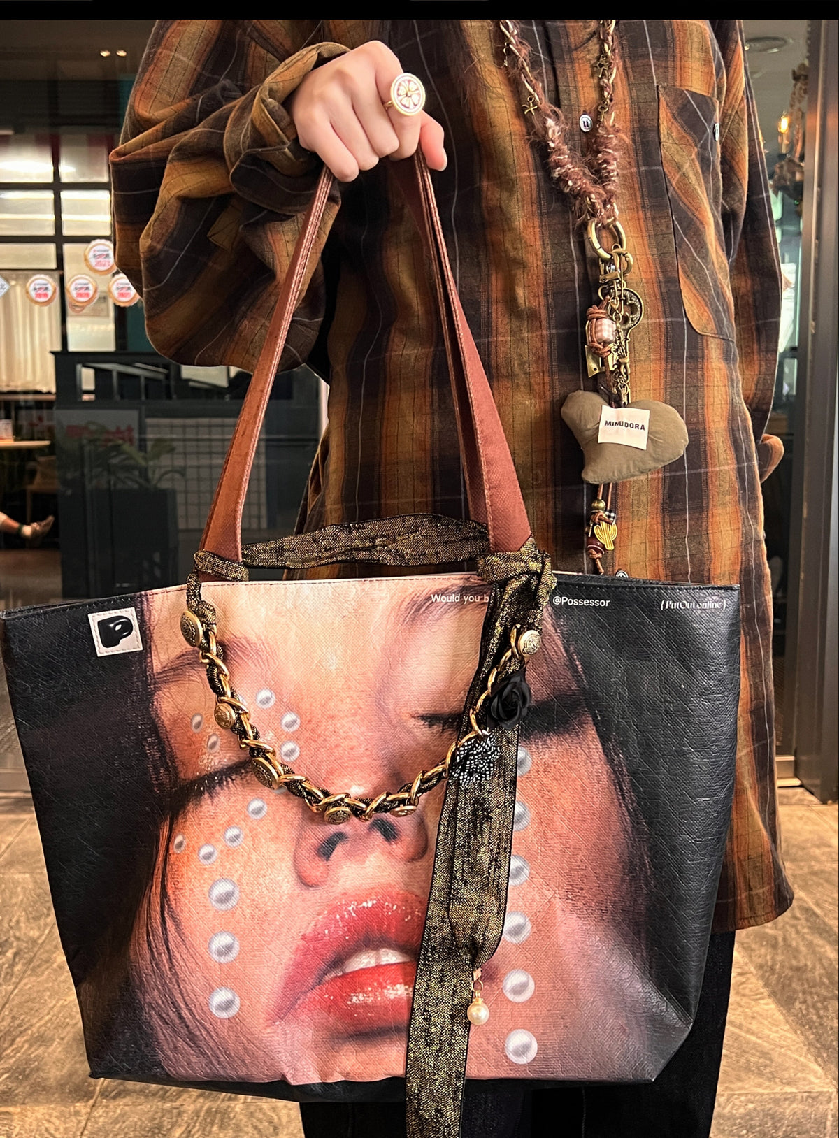 Pearl Print Paper Handbag