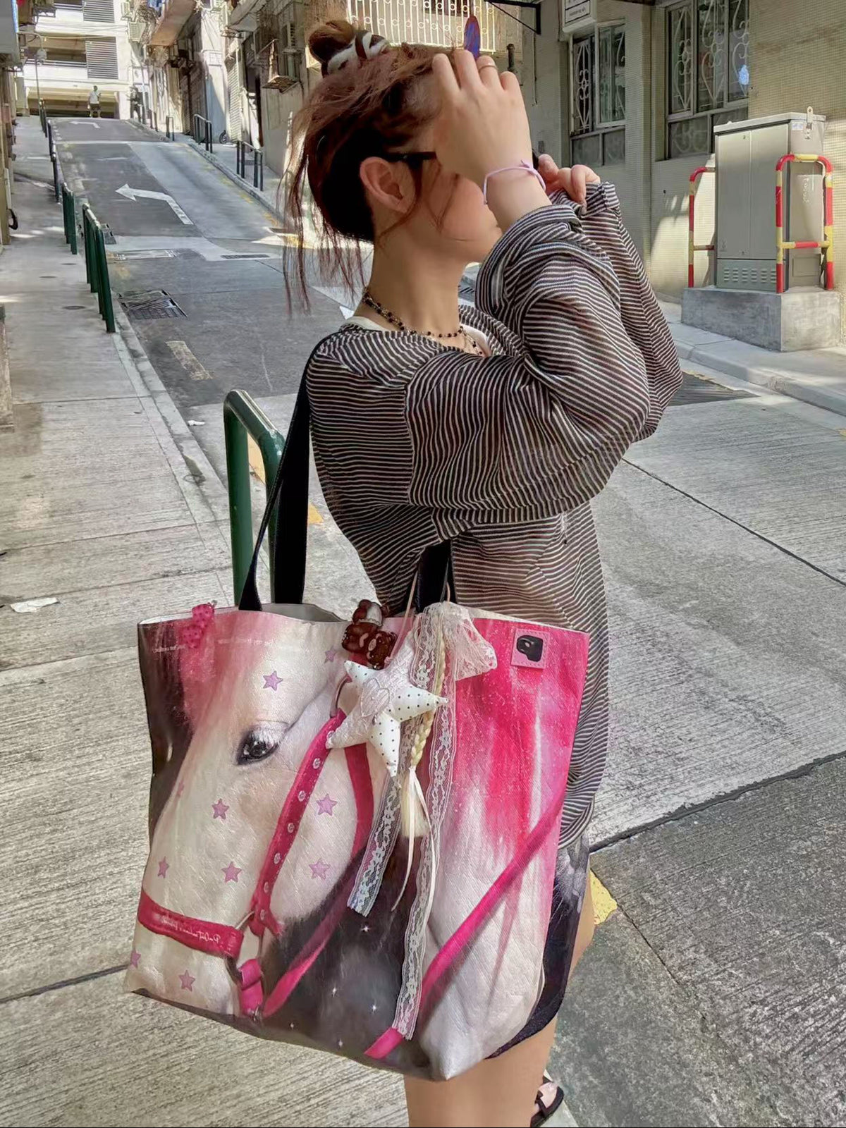 DuPont Paper Oversized Carryall Bag