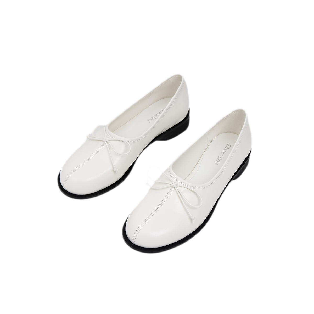 Oiled Leather Bow Ballet Flats