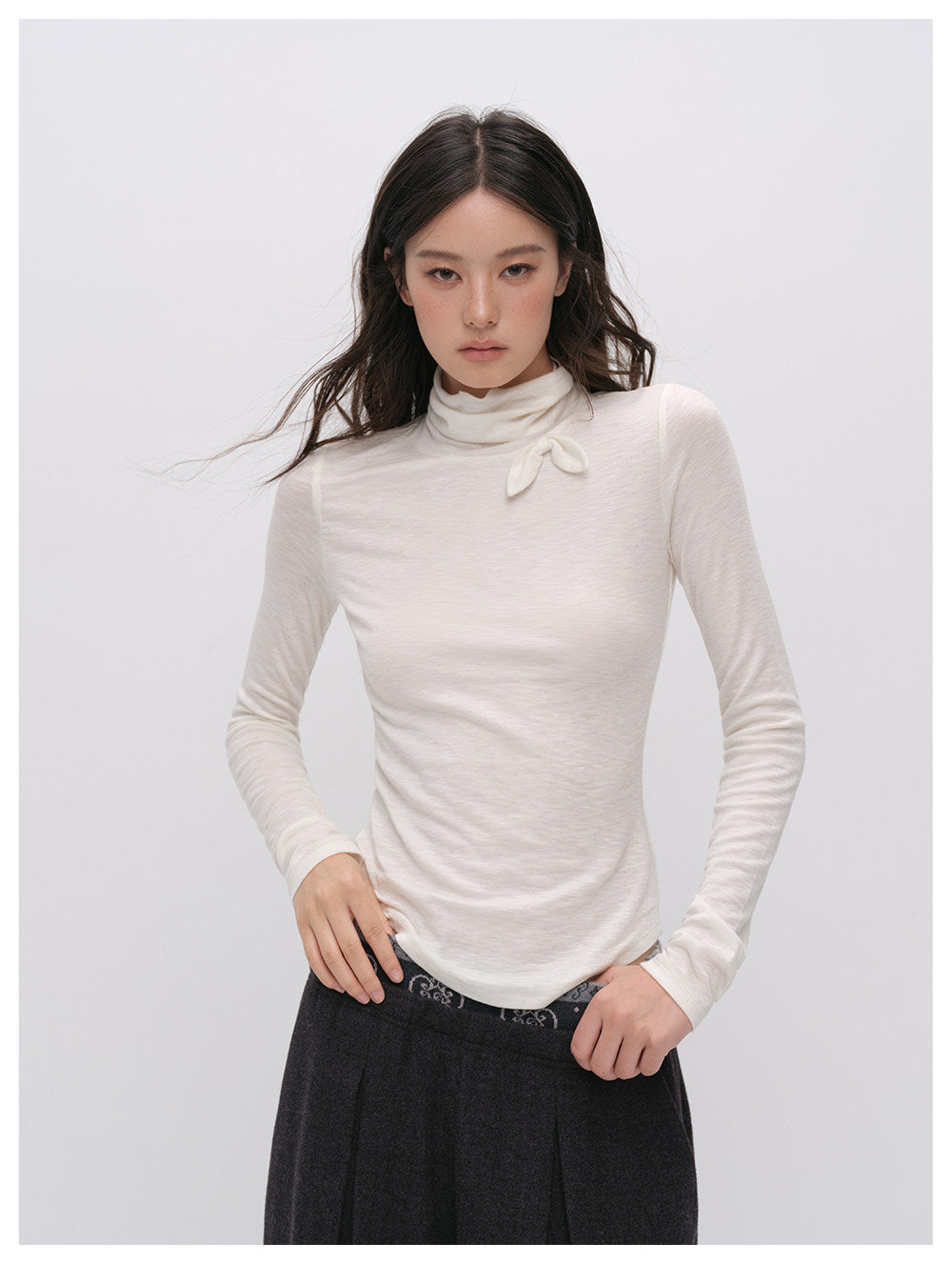 Lyocell Bow High-Neck T-Shirt