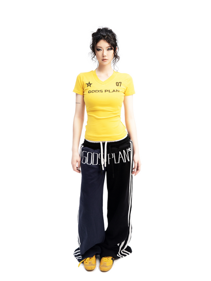 Distressed Graphic Fitted T-Shirt