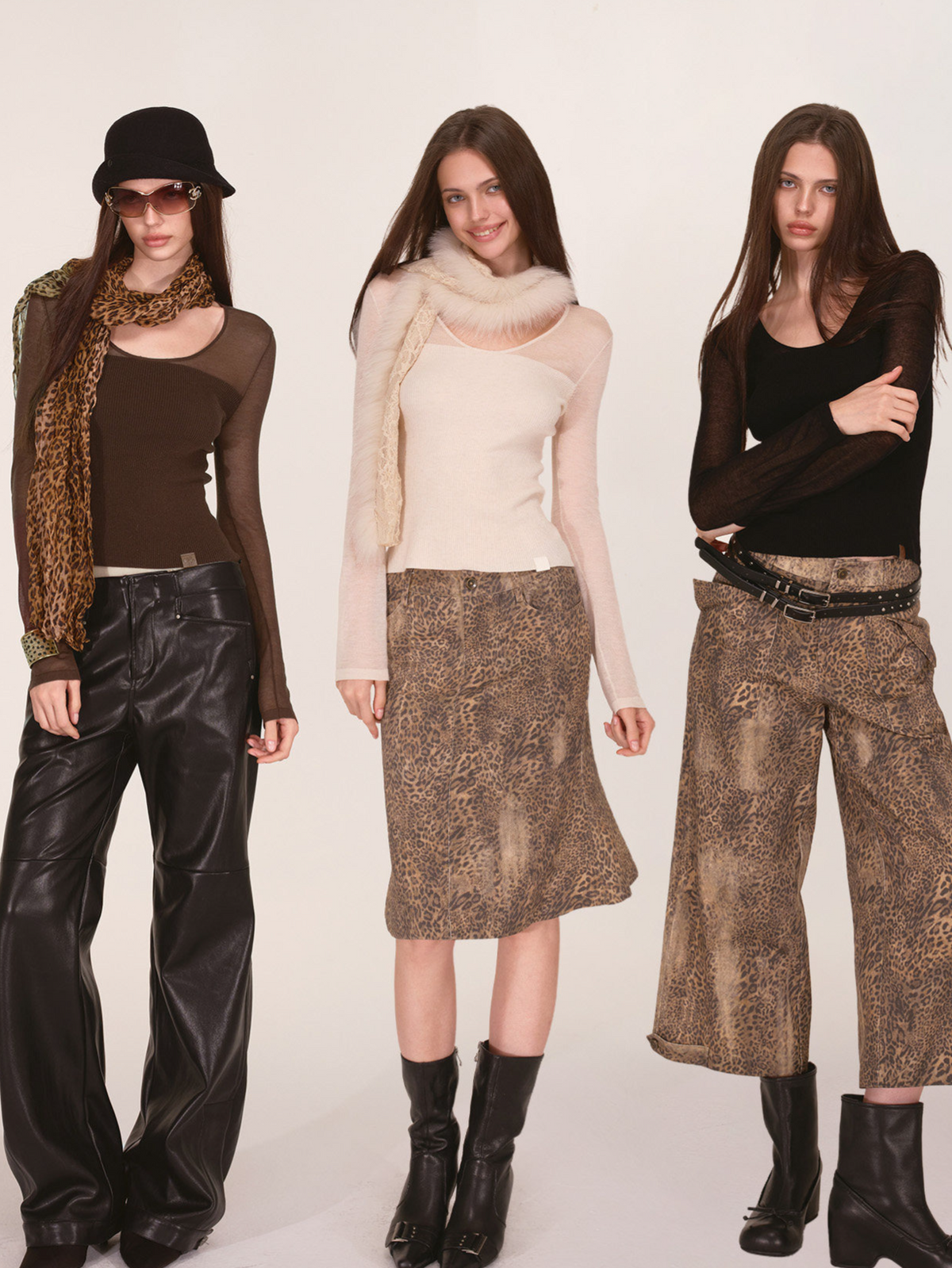 Top in maglia trasparente con scollo a V in Tencel