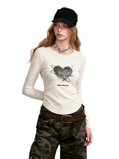 T-shirt ajusté à manches longues avec cœur en strass