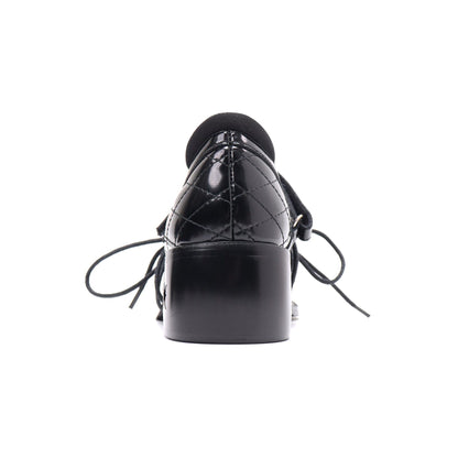 Zapatos Mary Jane acolchados con cordones