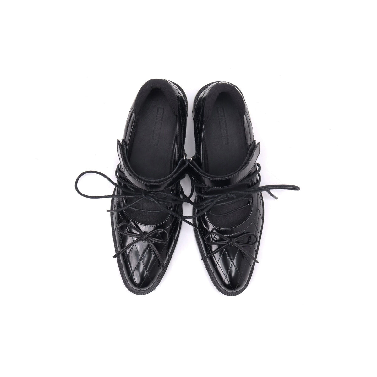 Zapatos Mary Jane acolchados con cordones