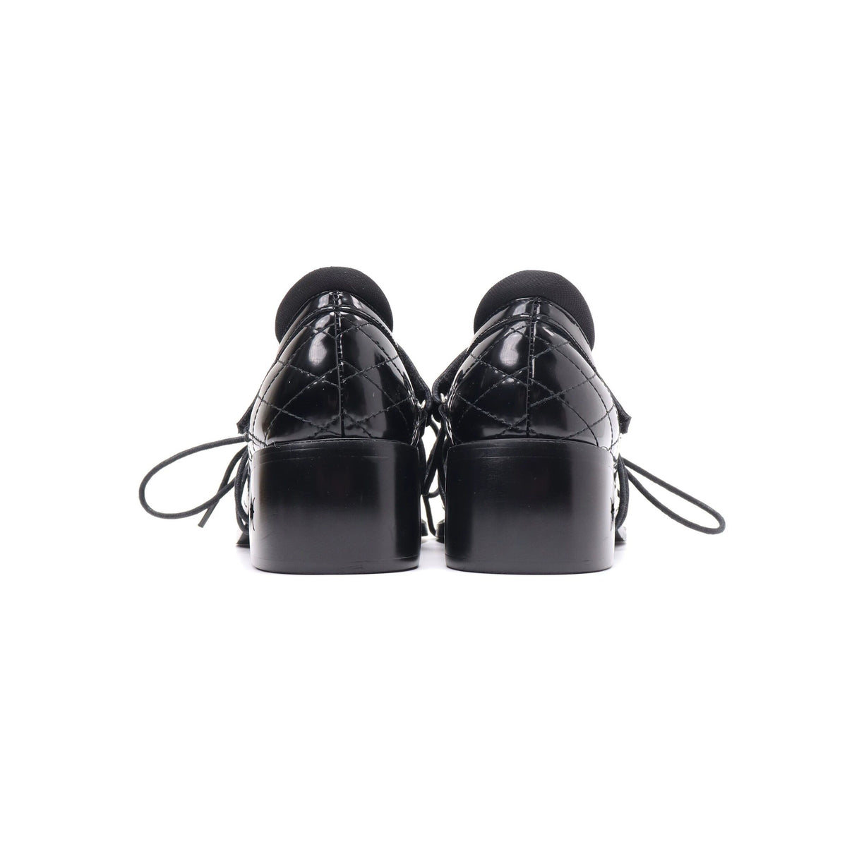 Zapatos Mary Jane acolchados con cordones