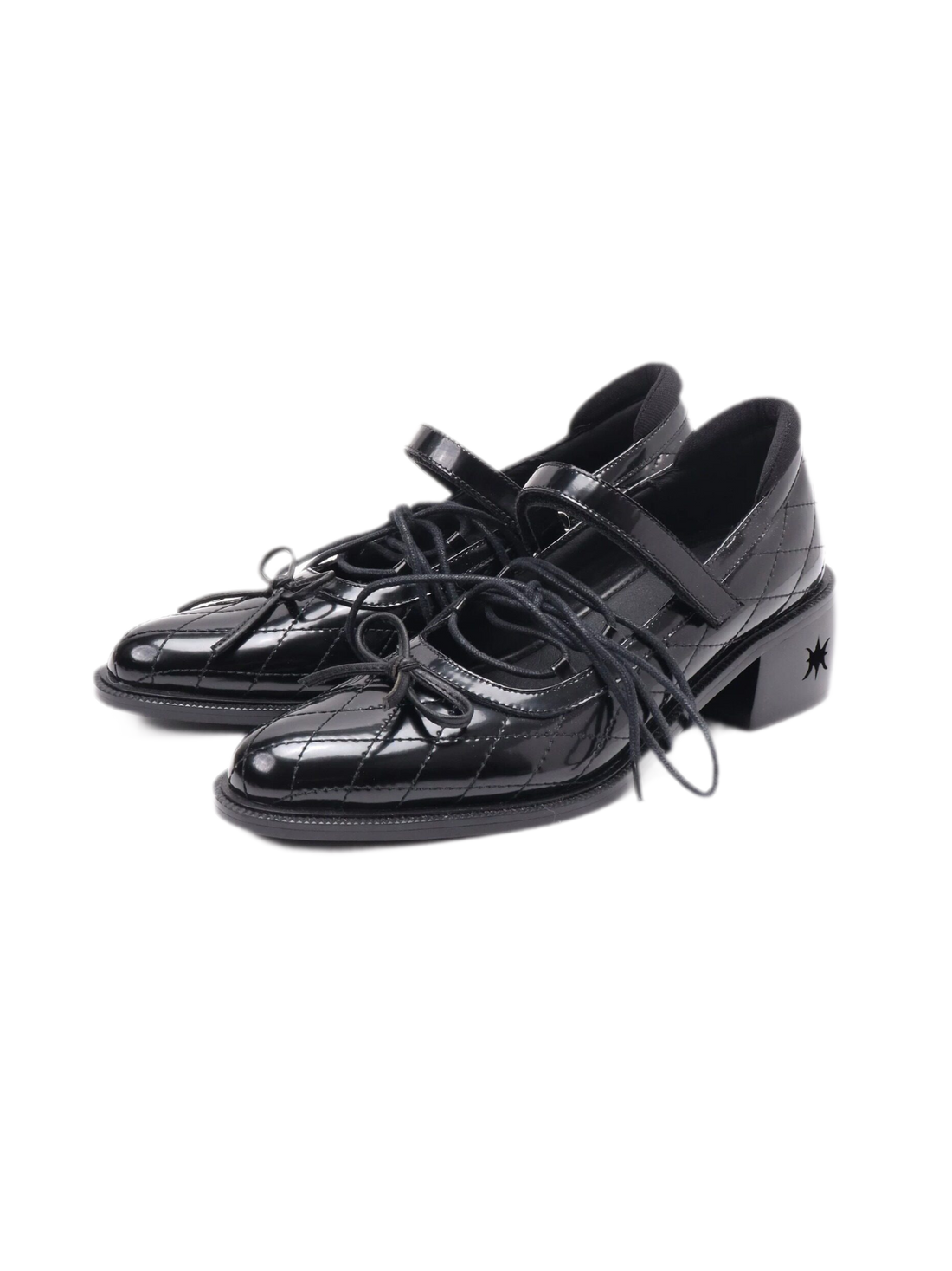 Zapatos Mary Jane acolchados con cordones