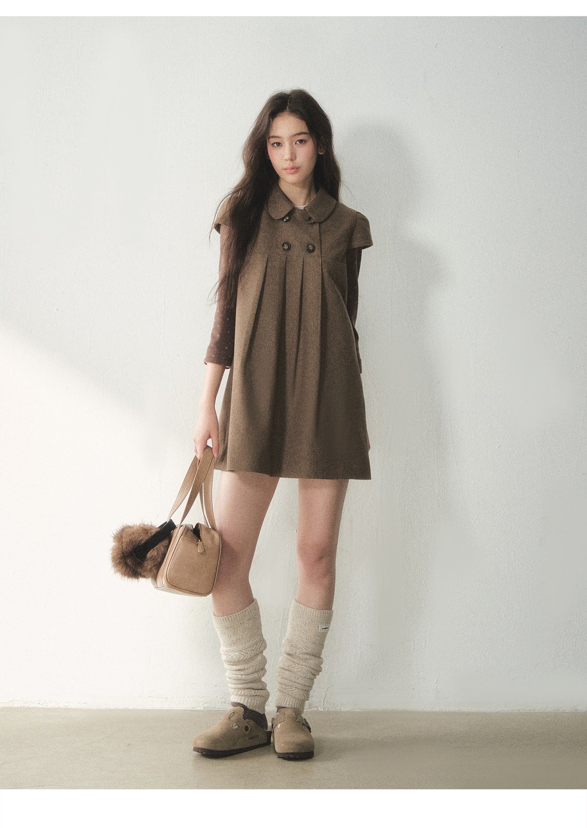 Vestido de lana con cuello Peter Pan