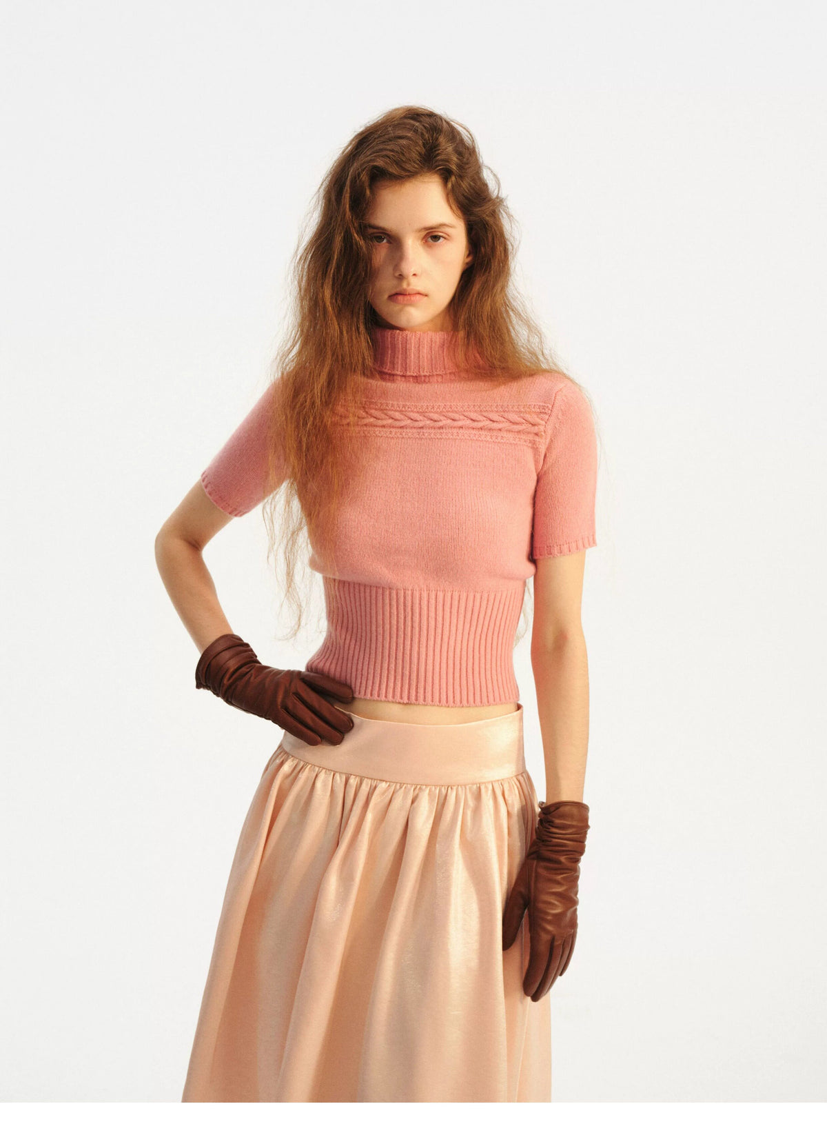 Jersey de cuello alto corto de punto trenzado 100% lana