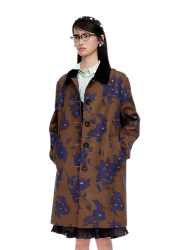 Trenchcoat mit floralem Kontrastkragen