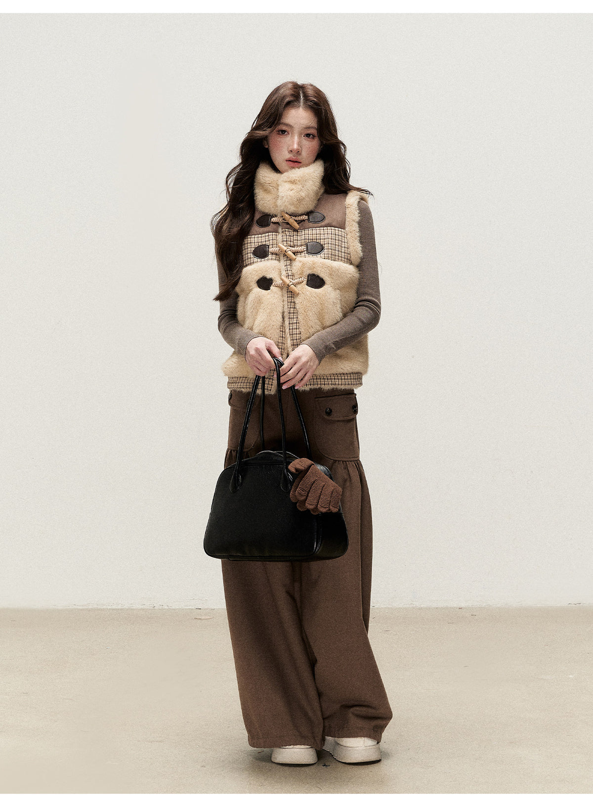 Gilet a quadri in peluche con alamari