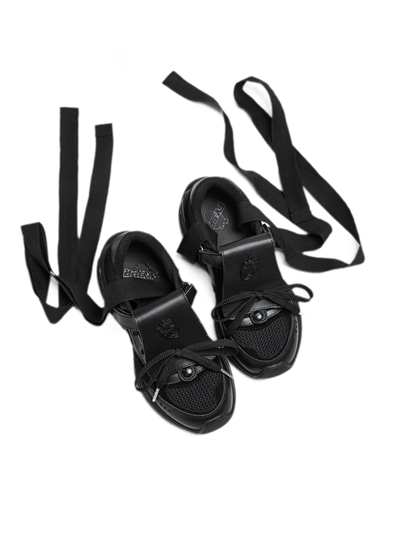 Black / 35