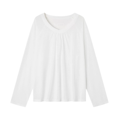 White / S