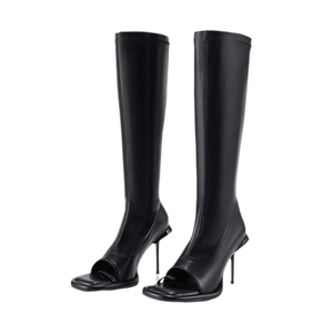 Black / 35
