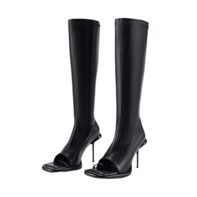 Black / 35