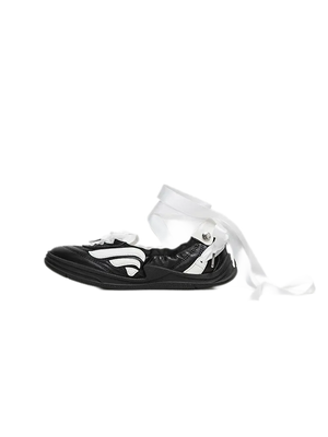 Black / 35