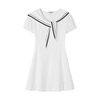 White (Pre-sale) / S