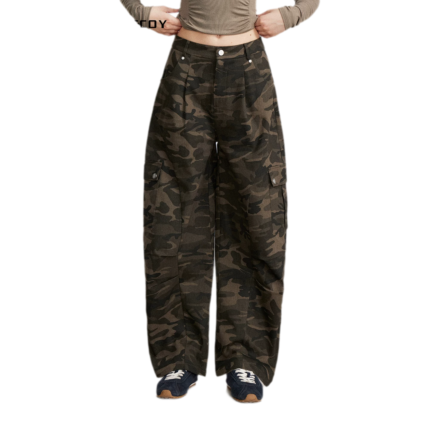 Vintage Curved-Leg Cargo Pants