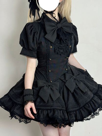 Bộ áo blouse và chân váy Lolita kẻ sọc