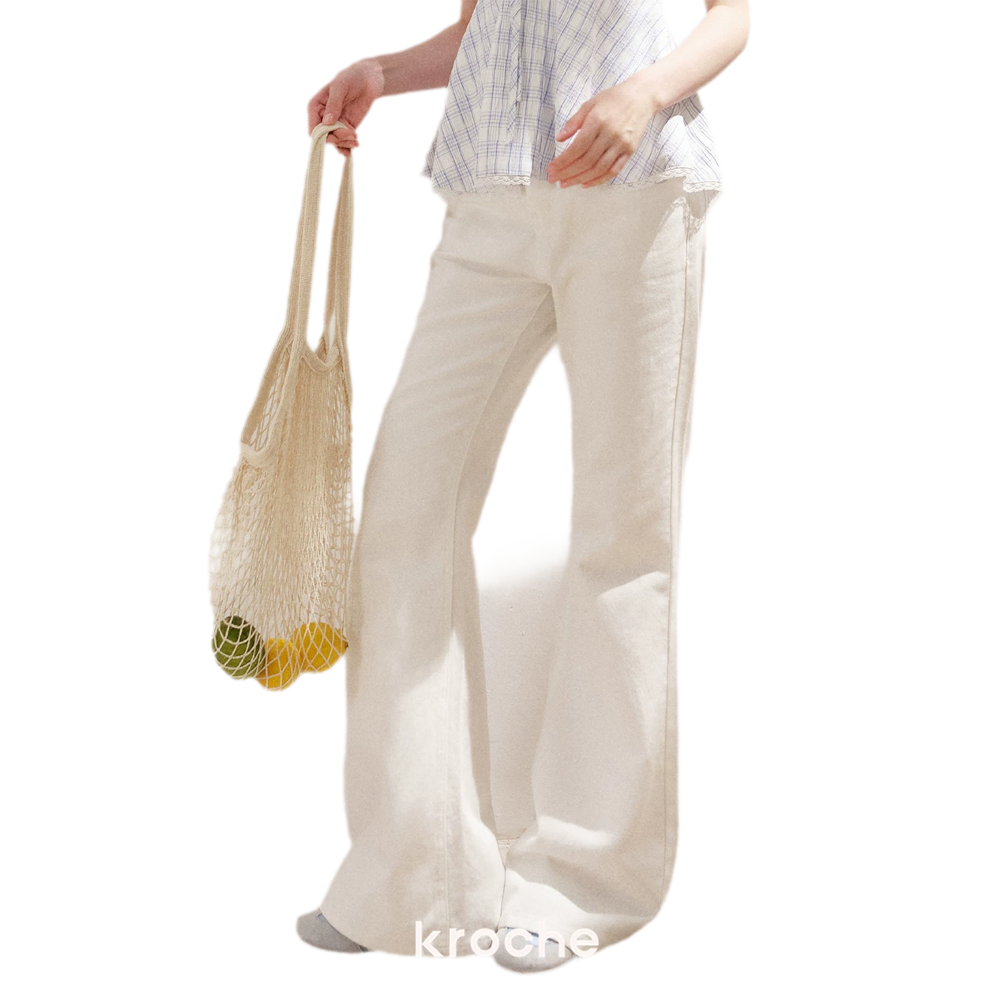 Embroidered Flared Jeans