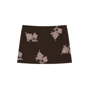 Brown / S