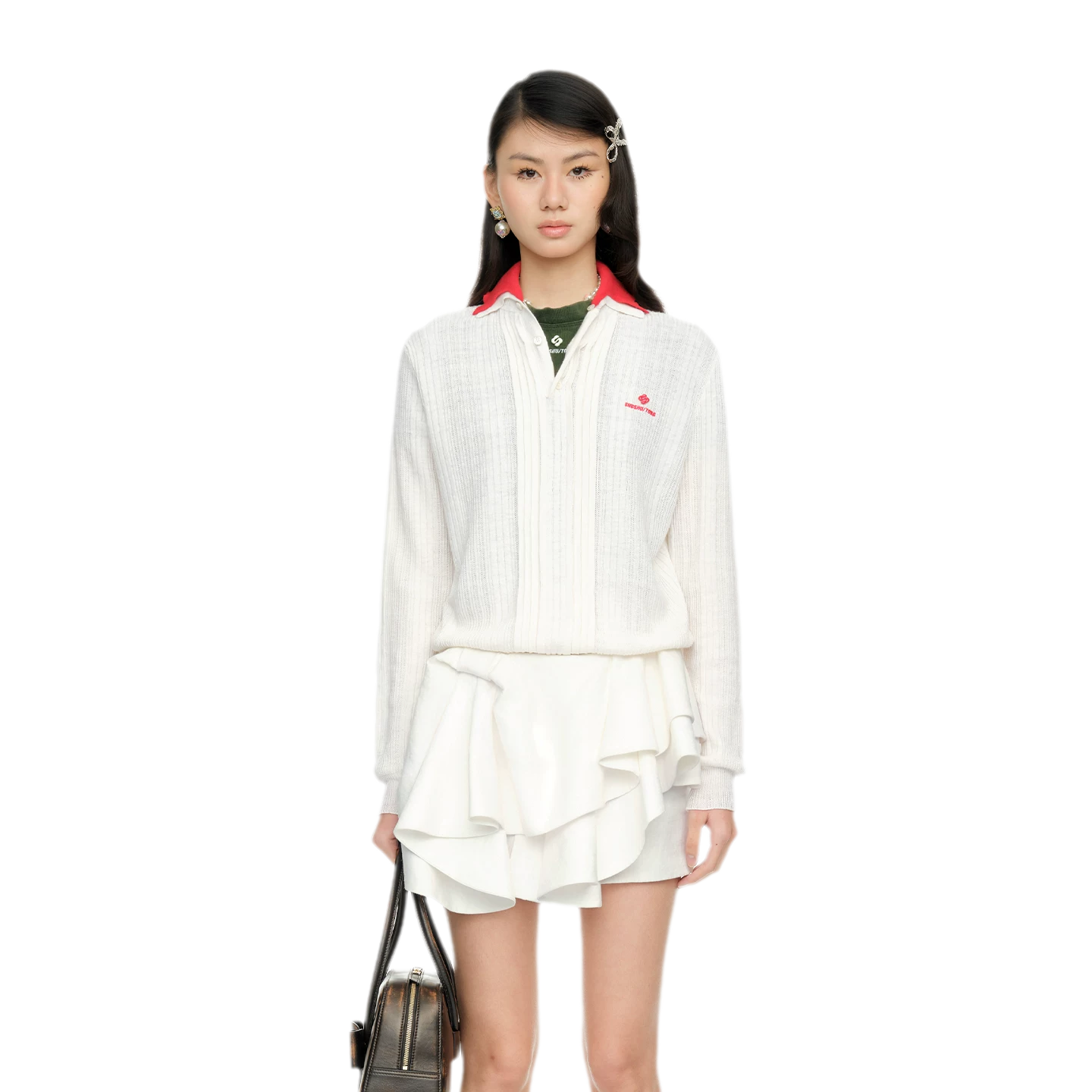 Summer Knit Pullover with Contrasting Collar