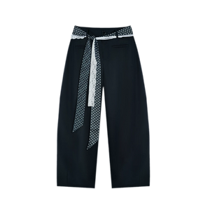 Black / M