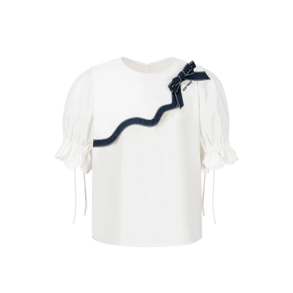 Short-sleeve shirt with 3D bow