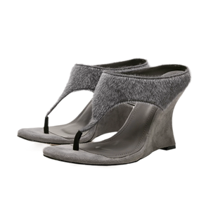 Gray / 38