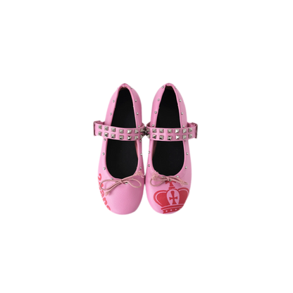 Zapatos Mary Jane con tachuelas de graffiti