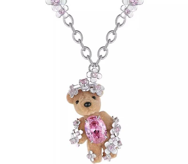 Resin Teddy Bear Pendant Necklace