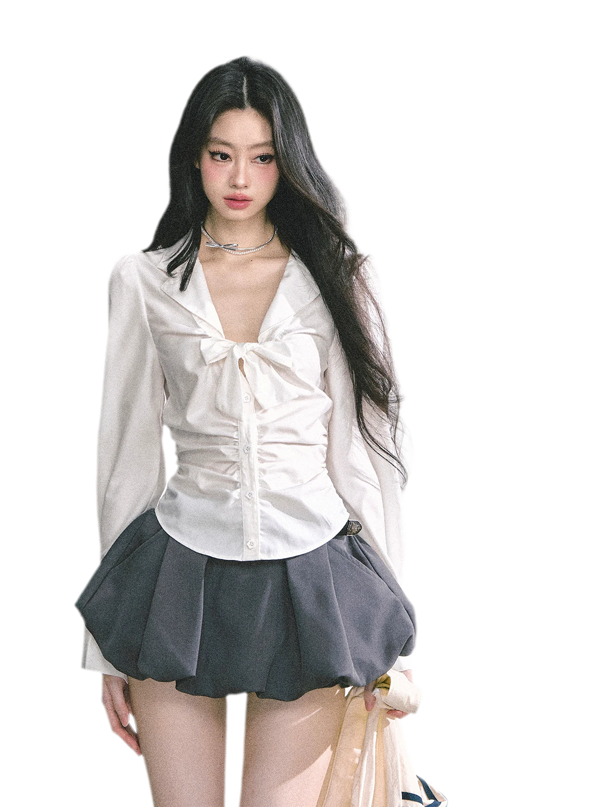 Camisa corta con pajarita