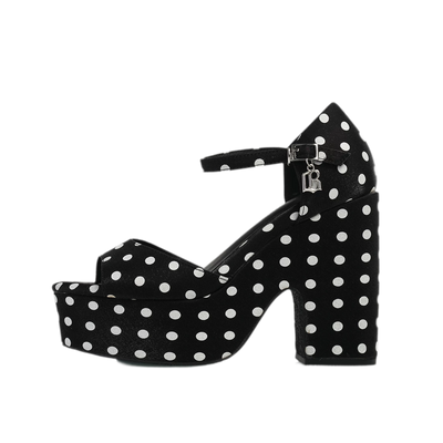 Black / 35