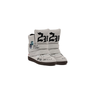 White / 35