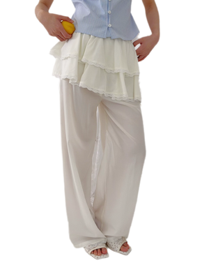 White / M