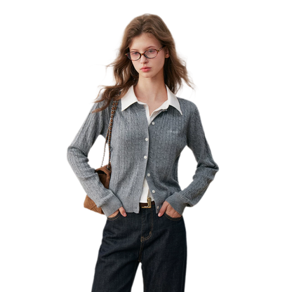 Cardigan en maille torsadée avec empiècement chemise