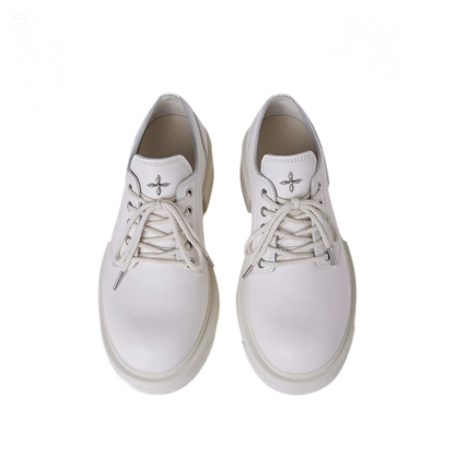 Statue Derby Shoes