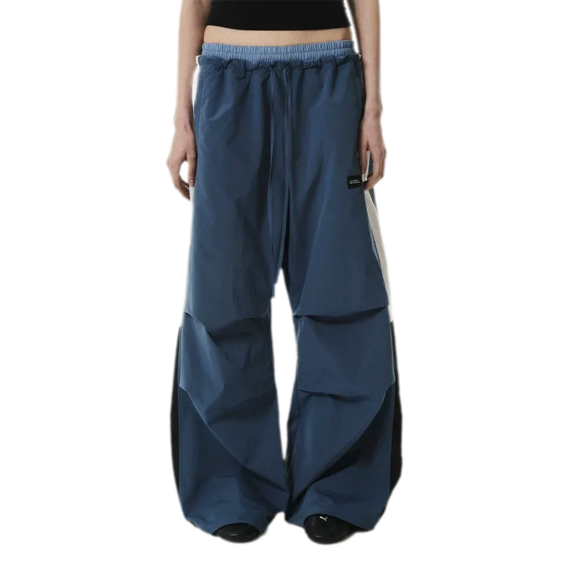 Pleated Contrast Wide-Leg Pants