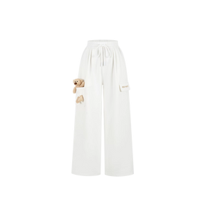 White / S