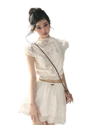 White (Skirt) (Pre-order) / S