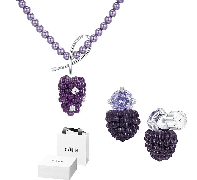 Beaded Heart Pendant Necklace