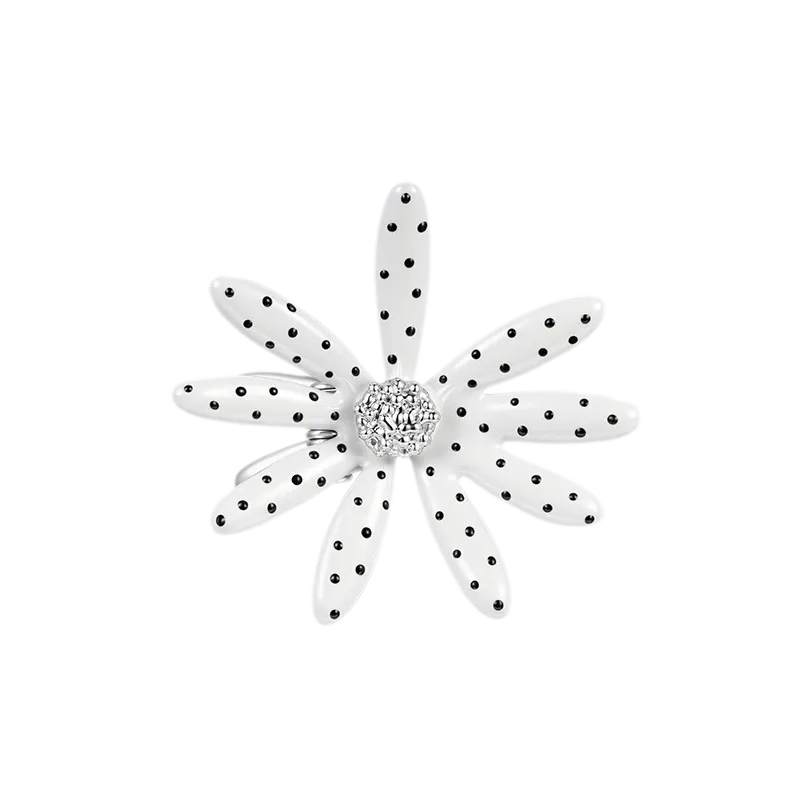 Metallic Daisy Flower Hair Clip
