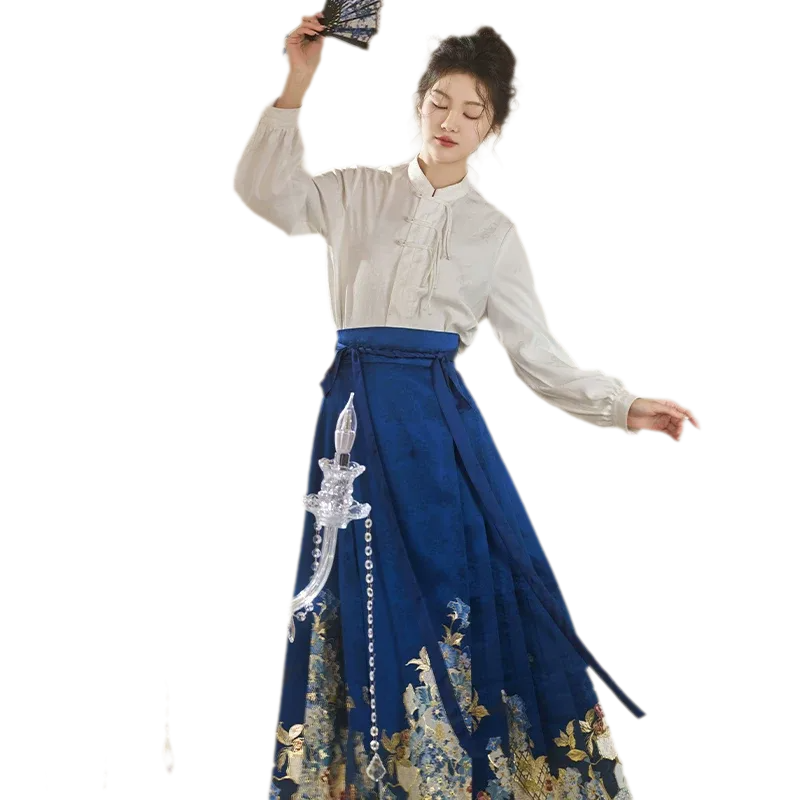 青花碎玉 Blue-and-White Jade Shards Ming-Style Stand-Collar