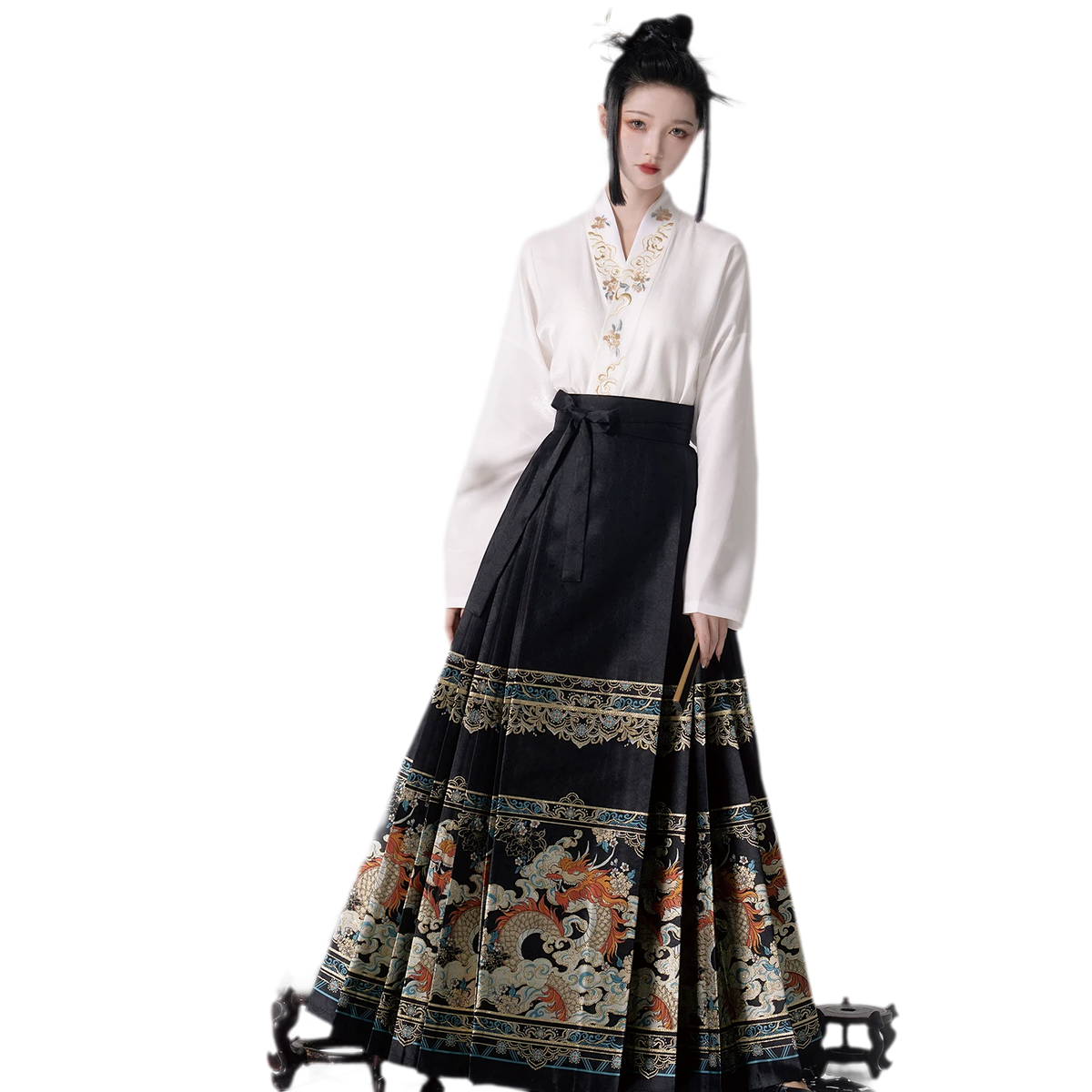 游龙踏雪 Brocade Mamian Skirt Set